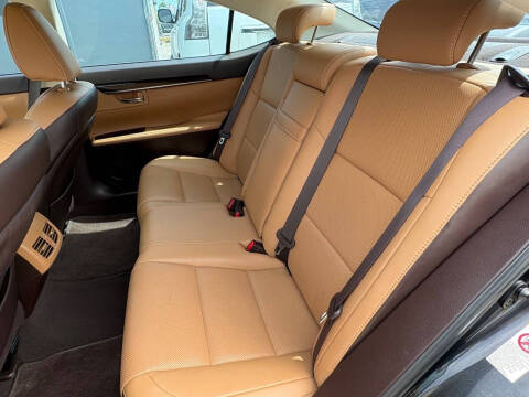 2017 Lexus ES 350