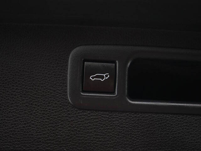 2025 Toyota Highlander XSE