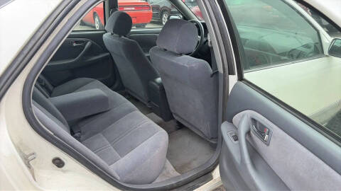 2001 Toyota Camry