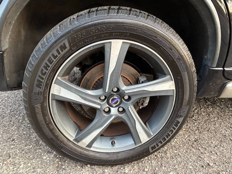 2014 Volvo XC90 3.2 R-Design Platinum