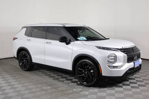 2022 Mitsubishi Outlander Black Edition