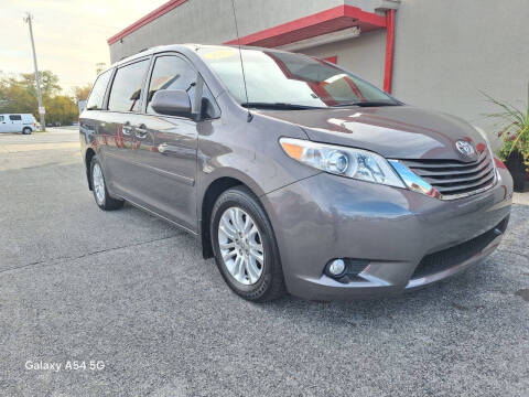 2013 Toyota Sienna for sale at Richardson Sales, Service & Powersports in Highland IN