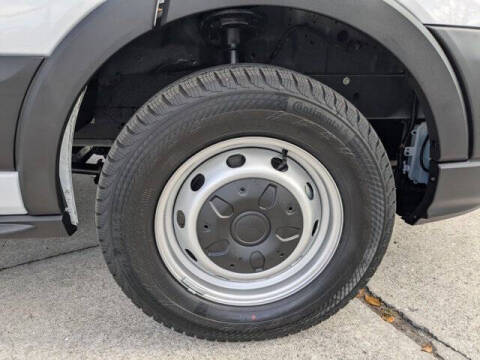 2025 Ford Transit 250