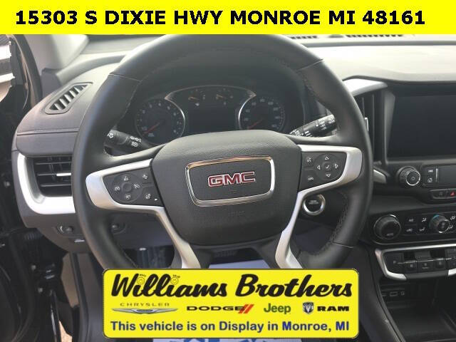 2024 GMC Terrain SLT