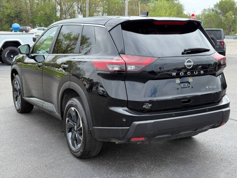 2024 Nissan Rogue SV