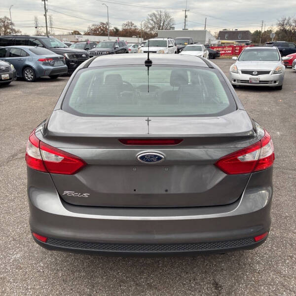 2012 Ford Focus S