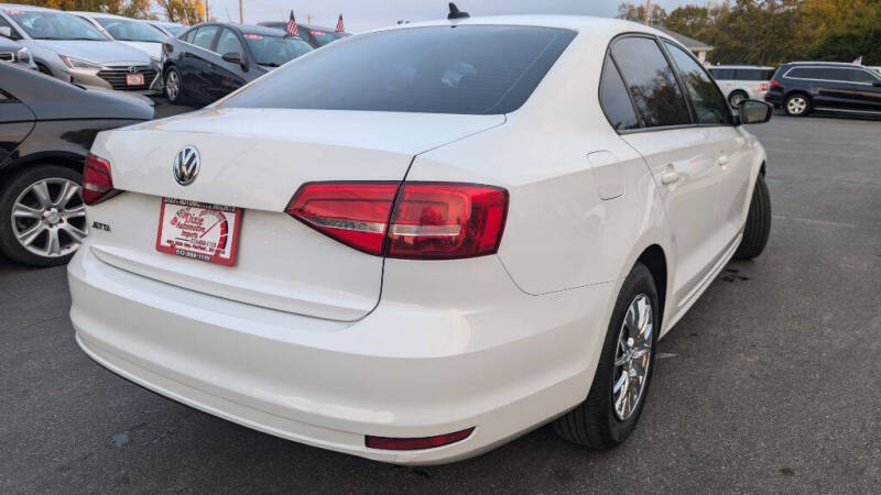 2015 Volkswagen Jetta