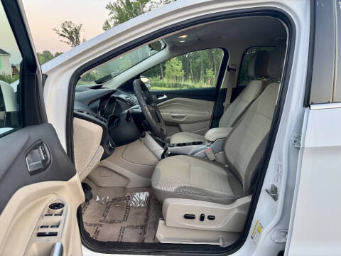 2016 Ford Escape SE