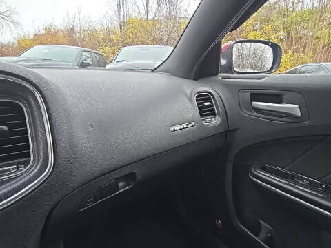 2017 Dodge Charger SXT