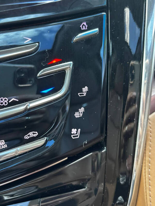 2015 Cadillac Escalade Platinum