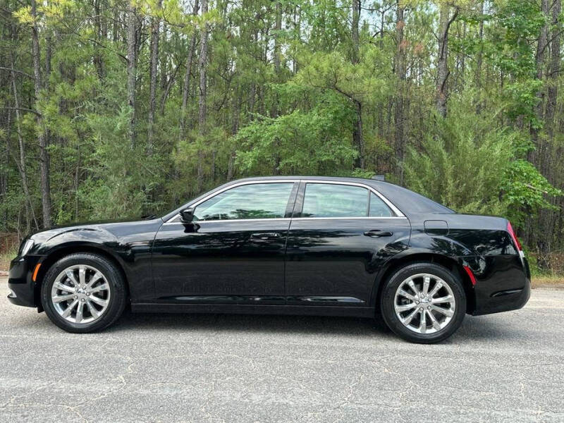 2018 Chrysler 300