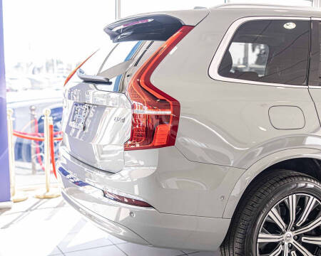 2025 Volvo XC90 B6 Plus Bright Theme 7P
