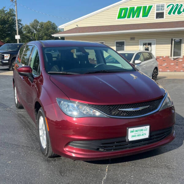 2020 Chrysler Voyager LX