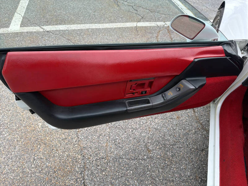 1990 Chevrolet Corvette - Photo 14