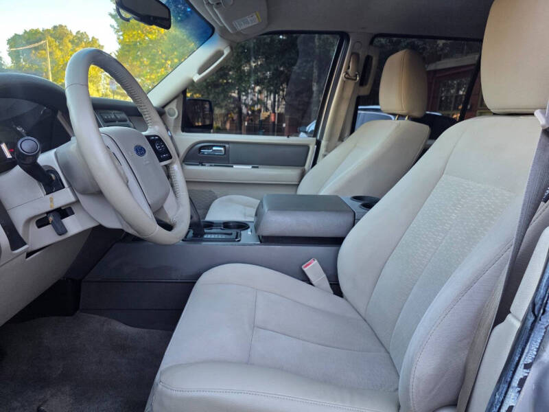 2012 Ford Expedition XLT