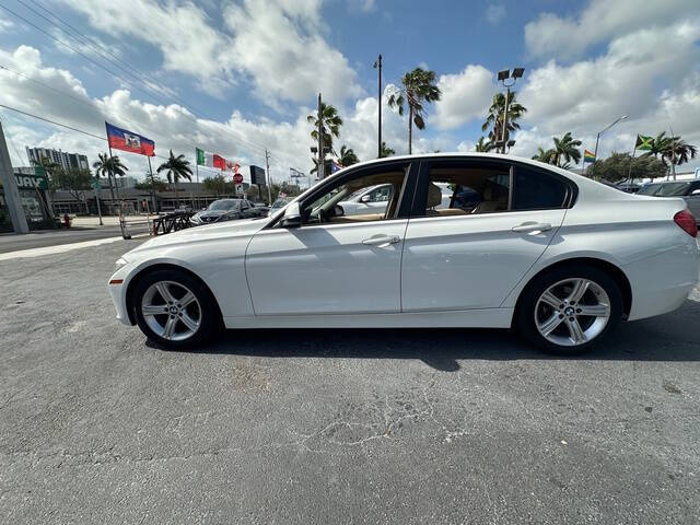 2015 BMW 3 Series 320i