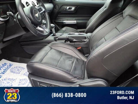 2022 Ford Mustang EcoBoost Premium