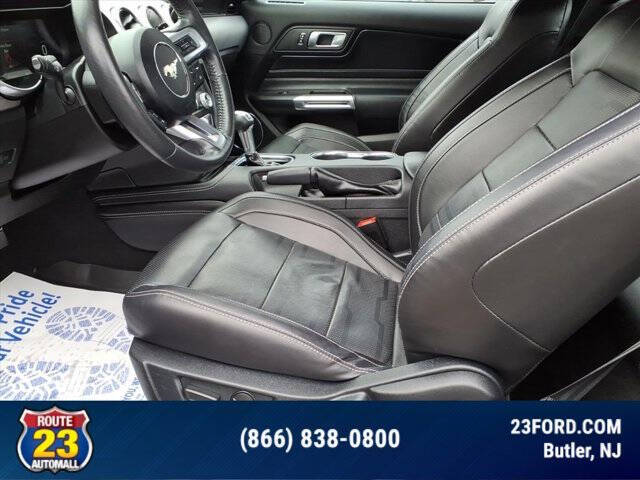 2022 Ford Mustang EcoBoost Premium