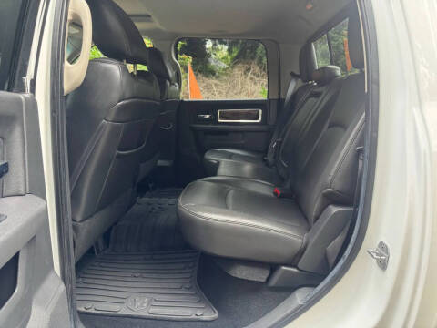 2012 RAM 1500 Laramie