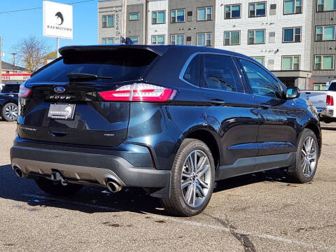 2024 Ford Edge Titanium