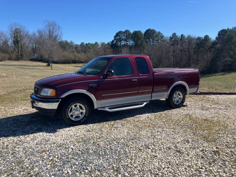1998 Ford F-150 for sale at T & T Sales, LLC in Taylorsville NC