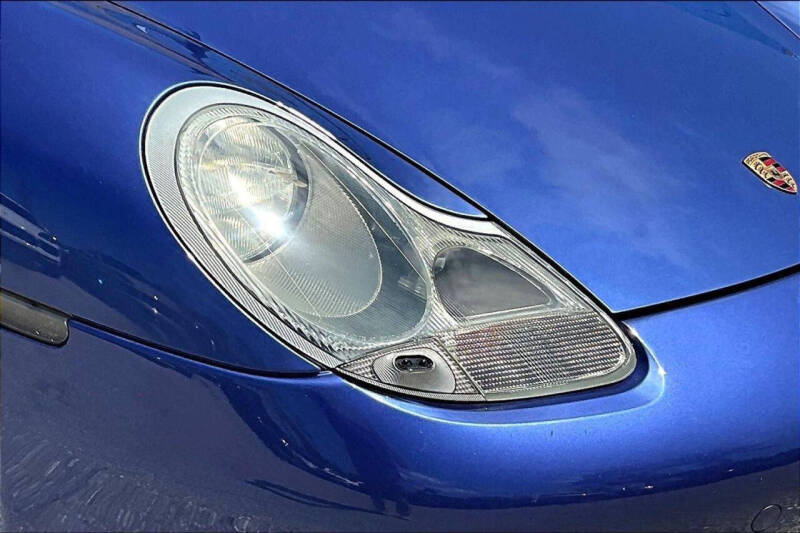 2000 Porsche 911 Carrera