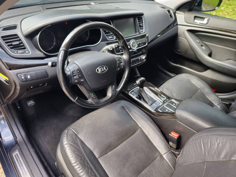 2014 Kia Cadenza Premium