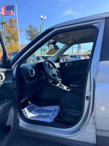 2021 Hyundai Venue SE