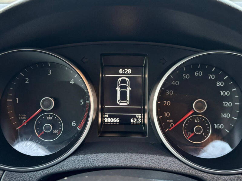 2013 Volkswagen Jetta SportWagen TDI