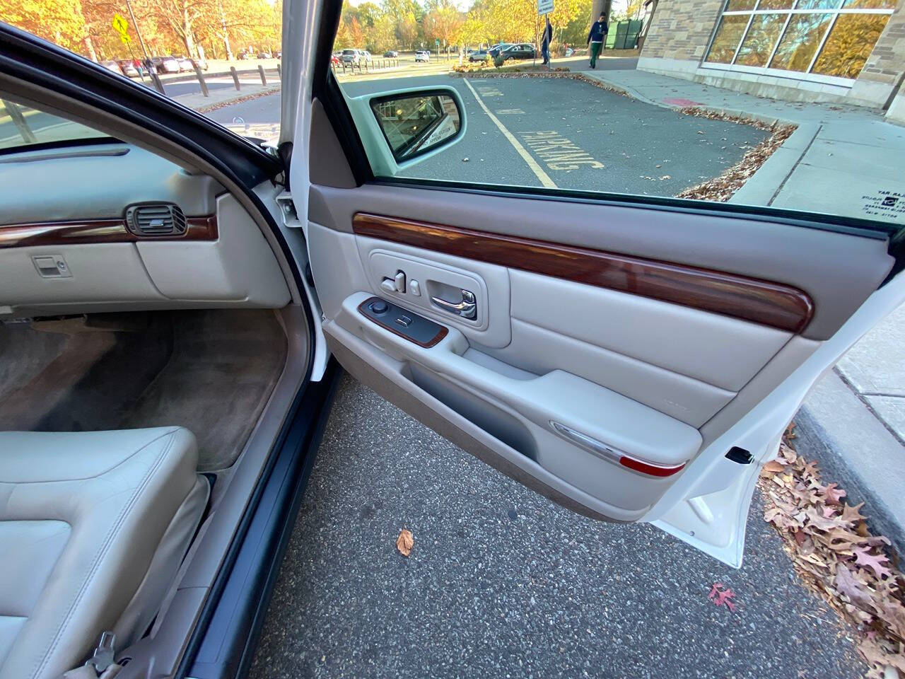 1998 Cadillac DeVille for sale at Vintage Motors USA in Roselle, NJ