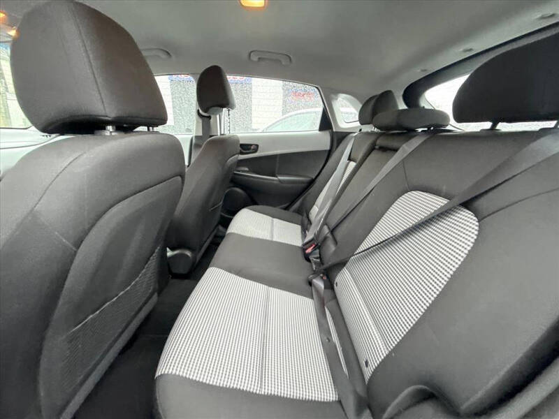 2021 Hyundai Kona SE