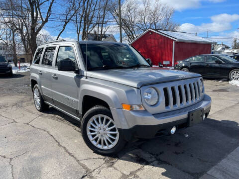 2014 Jeep Patriot for sale at Drive Wise Auto Finance Inc. in Wayne MI