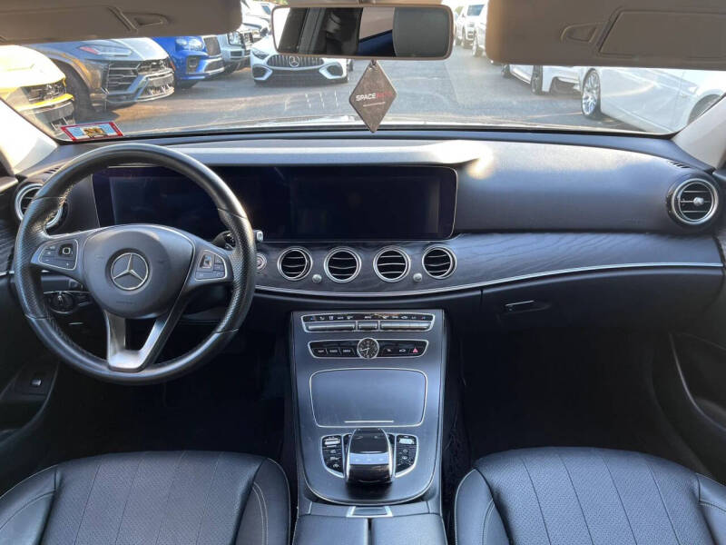 2018 Mercedes-Benz E-Class E 300