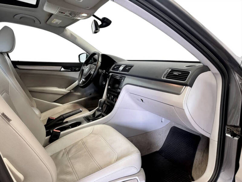 2014 Volkswagen Passat