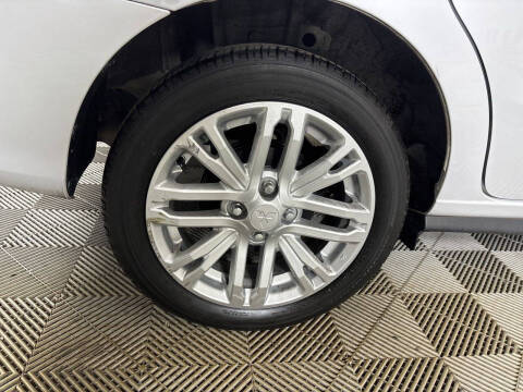 2024 Mitsubishi Mirage G4 SE