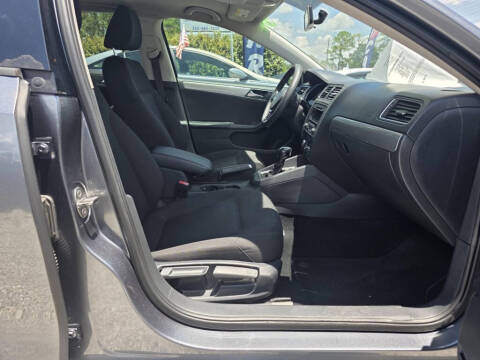 2015 Volkswagen Jetta