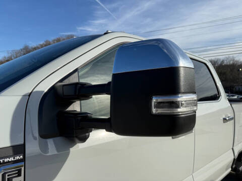 2026 Ford F-450 Super Duty Platinum