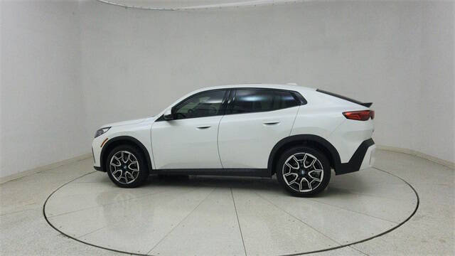 2025 BMW X2 xDrive28i