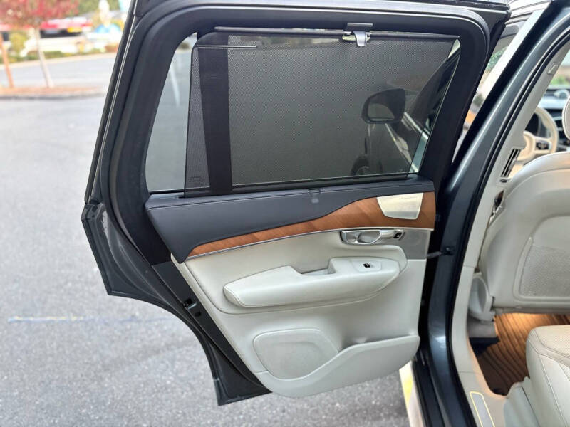 2016 Volvo XC90 T6 Inscription