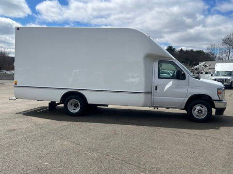 2027 Ford E-Series