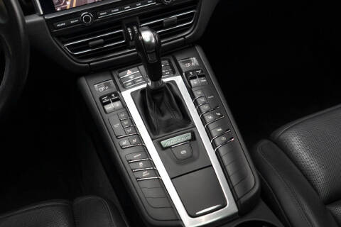 2020 Porsche Macan