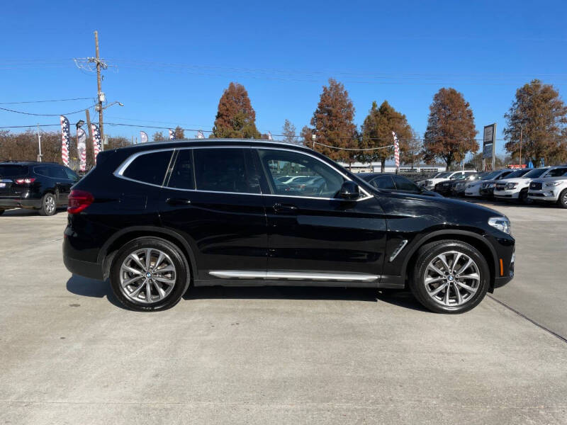 2019 BMW X3 30i photo 4