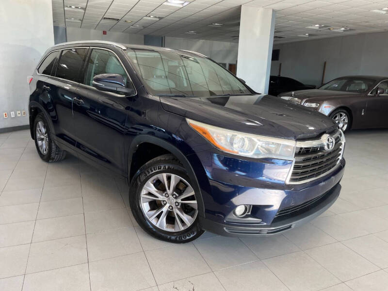 2015 Toyota Highlander XLE photo 2