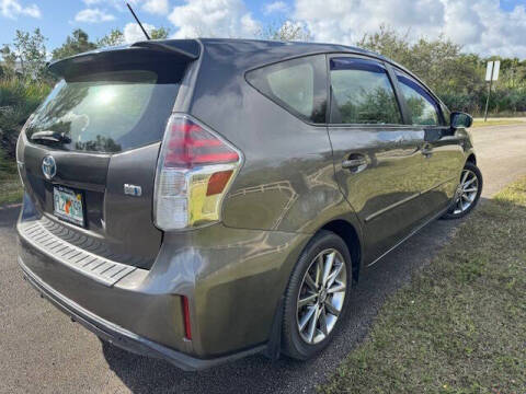 2015 Toyota Prius v Three