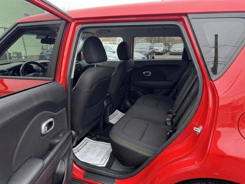 2014 Kia Soul +