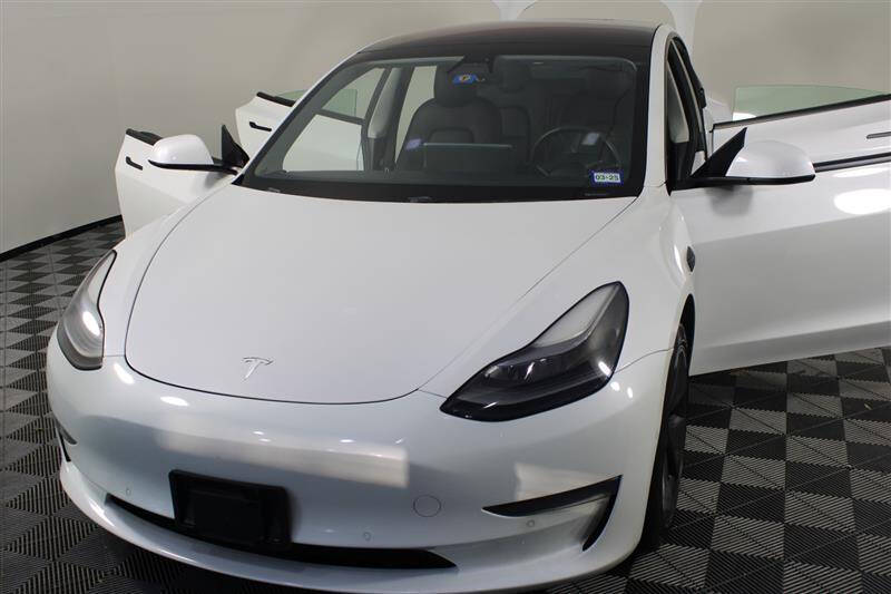 2021 Tesla Model 3 Standard Range Plus