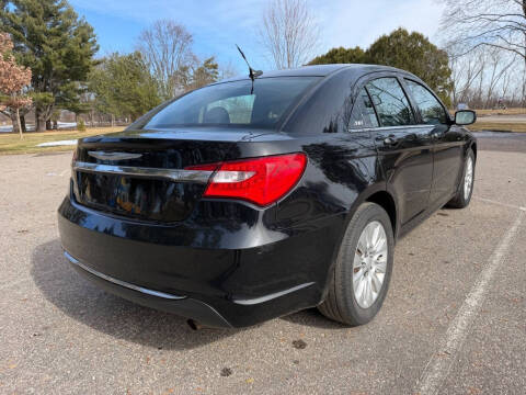 2013 Chrysler 200 LX