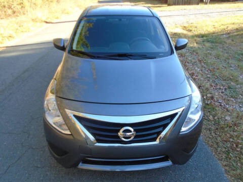2018 Nissan Versa S Plus