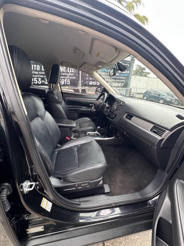 2019 Mitsubishi Outlander SEL