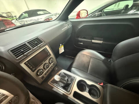 2012 Dodge Challenger SRT8 392